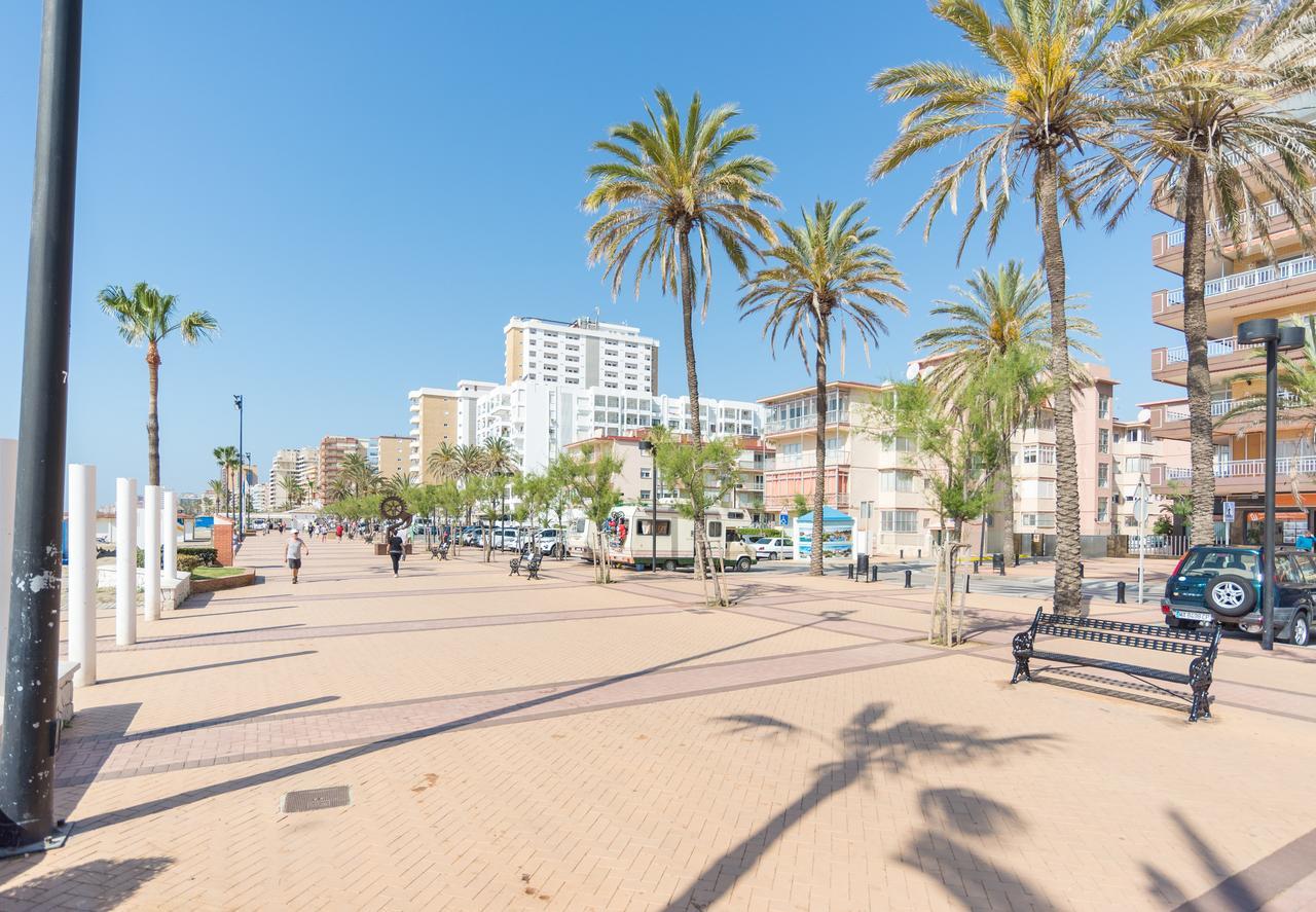 Malagasuite Palm Beach Fuengirola Exterior photo